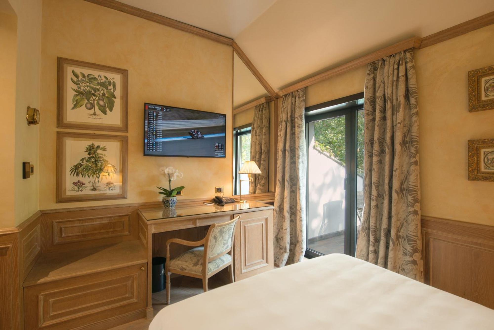 Hotel De La Ville Monza - Small Luxury Hotels Of The World Room photo